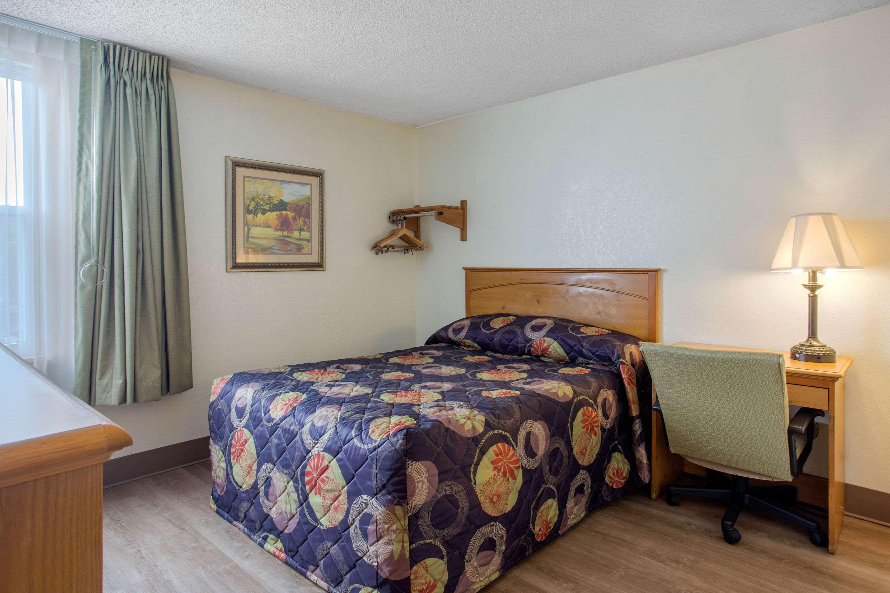 Rodeway Inn Asheville Eksteriør billede