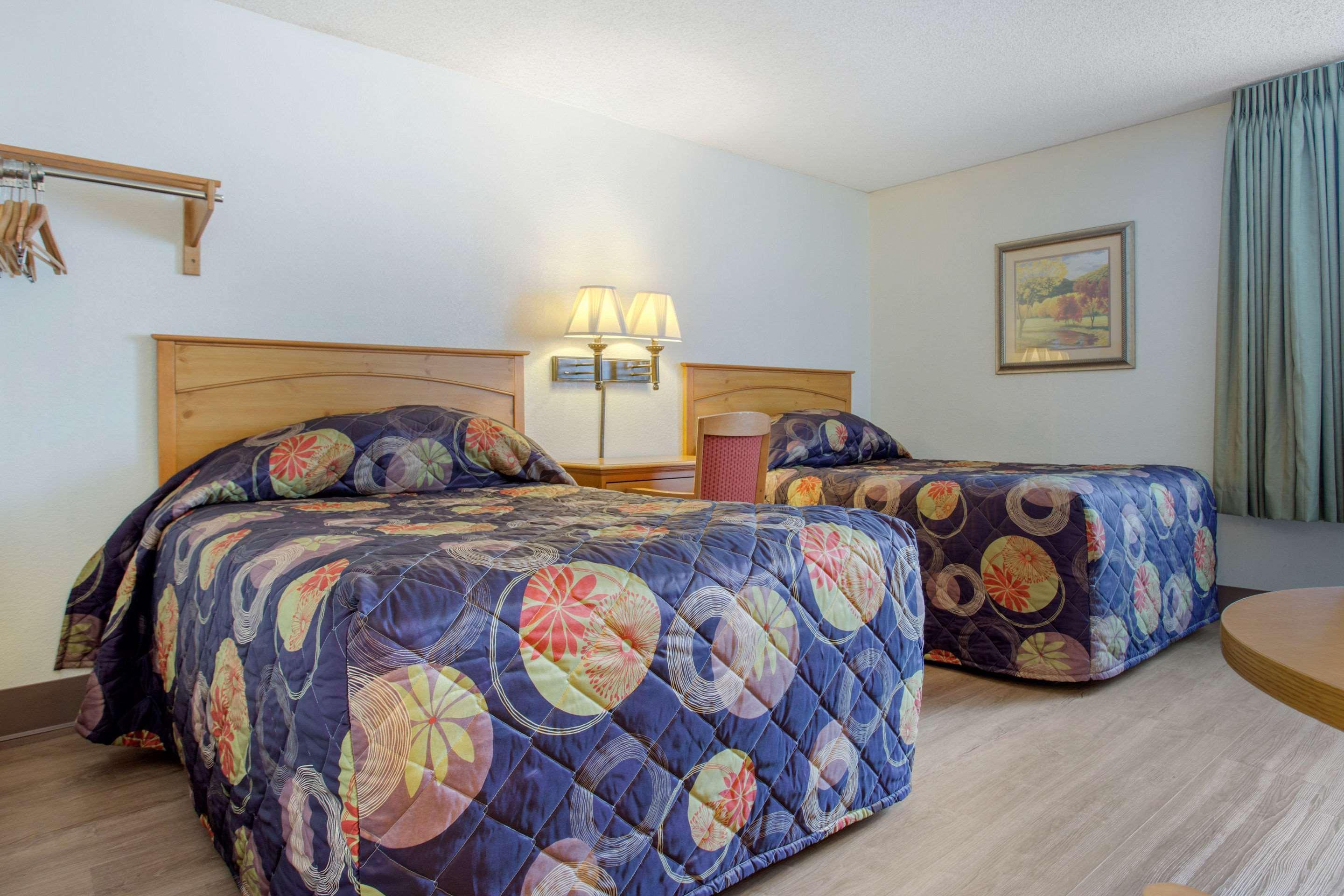 Rodeway Inn Asheville Eksteriør billede